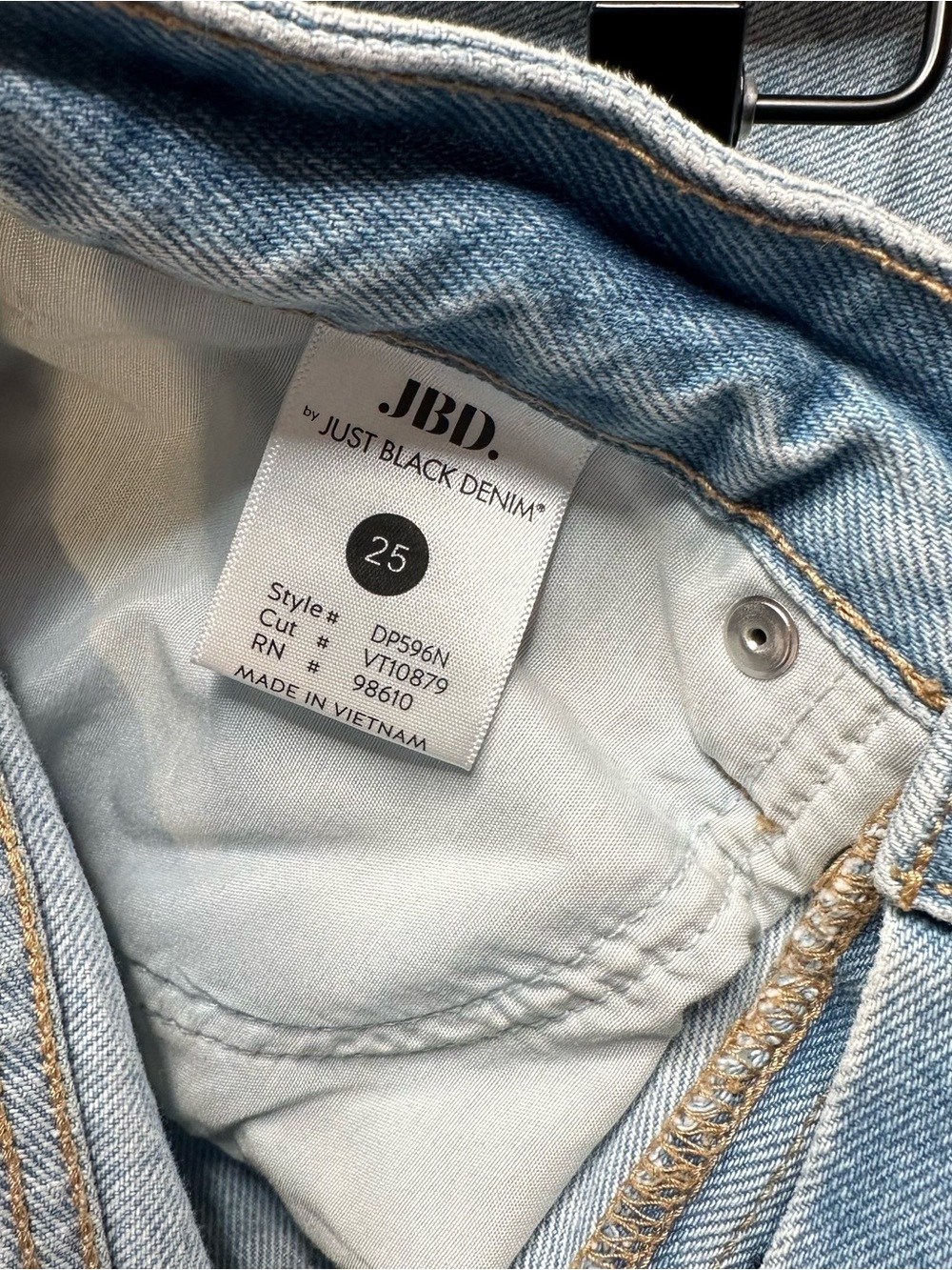 JBD | Just Black Denim | Women's Light Blue Distressed Straight-Leg Jeans | 25 - Picture 6 of 6